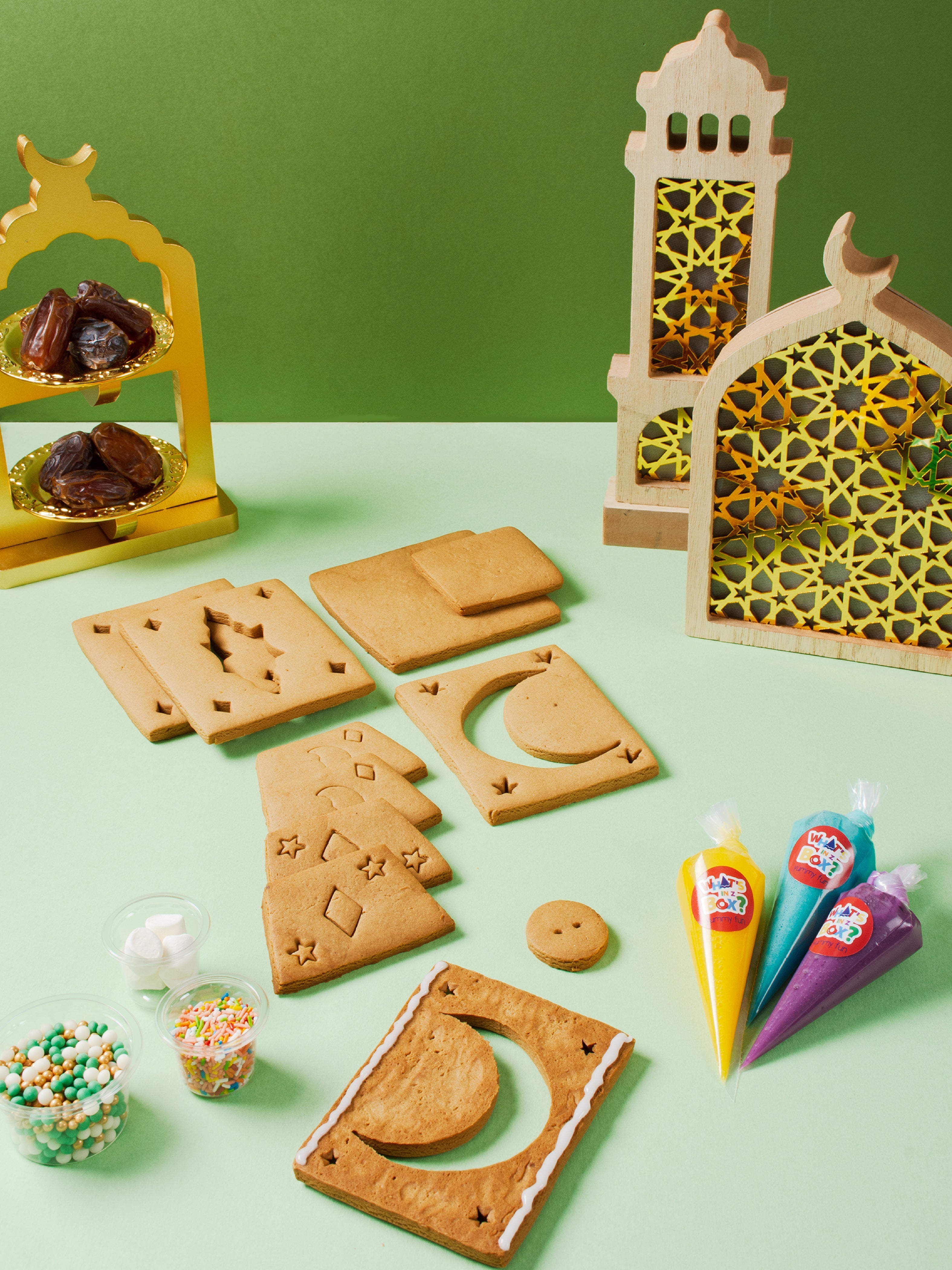Big Datesbread Lantern Cookie Decoration Kit