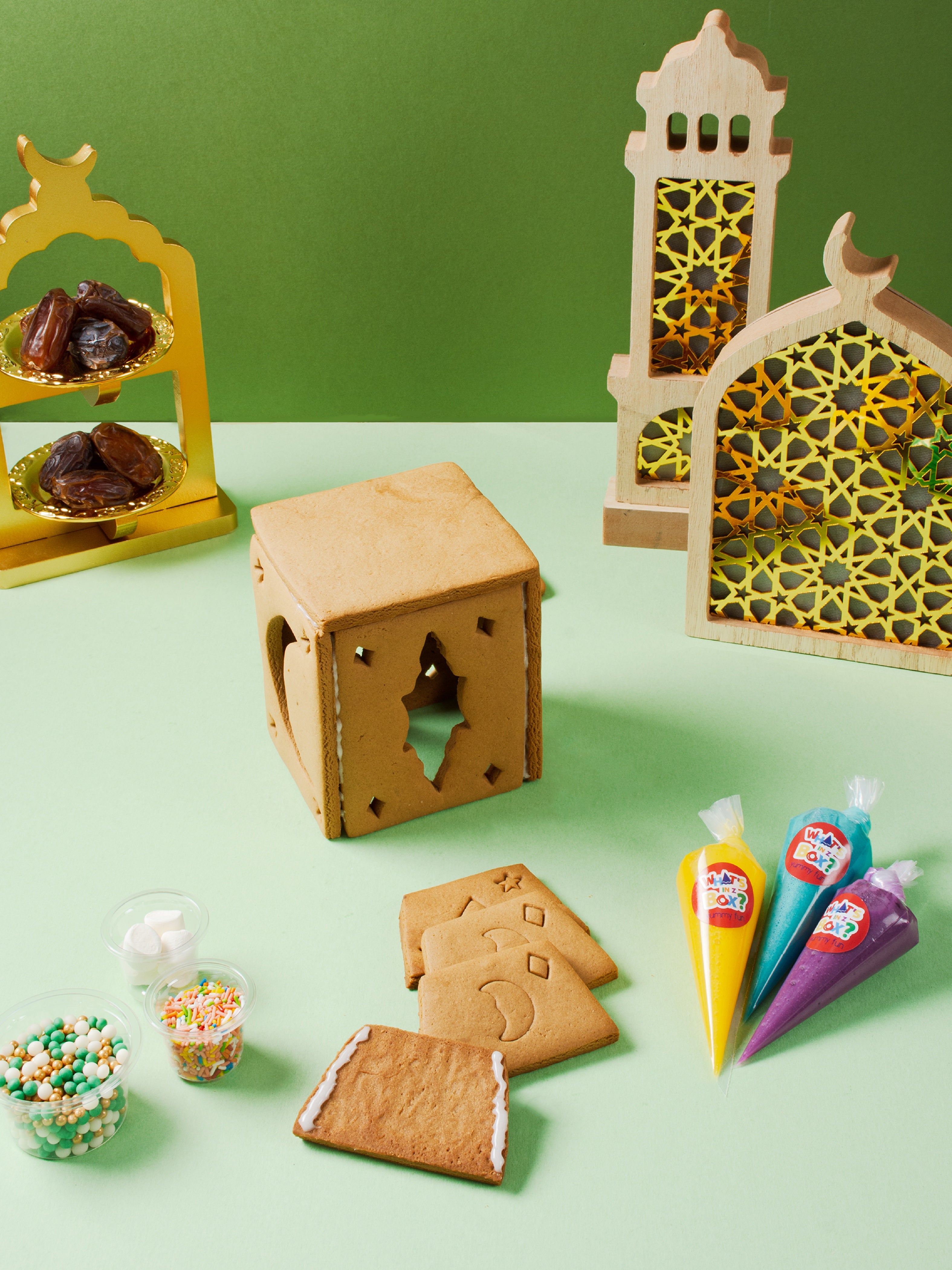Big Datesbread Lantern Cookie Decoration Kit